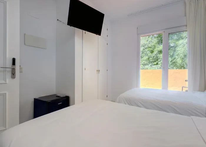 Pensión 37 Estepona