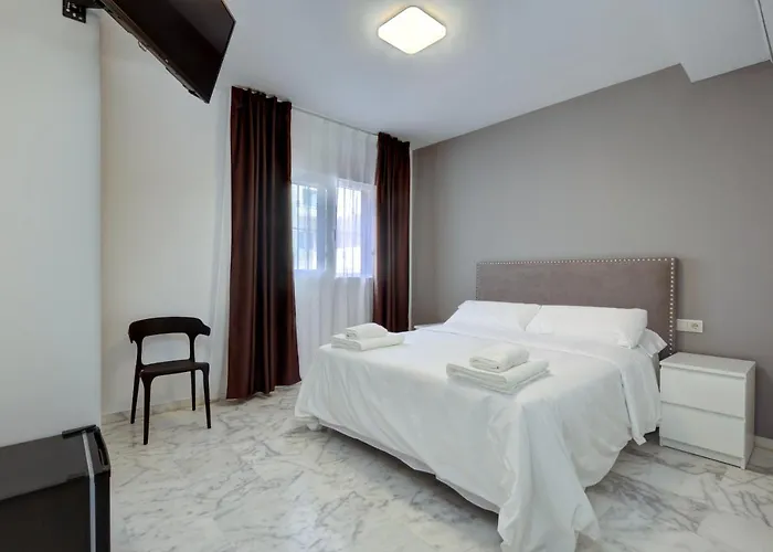 37 Pensión Estepona